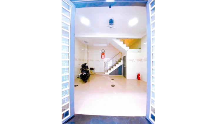 Bán nhà QUẬN TÂN BÌNH, hẻm Cách Mạng Tháng Tám, thửa đất Chữ nhật 5x7 m, Giá 6.5 tỷ